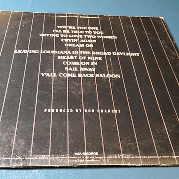 MCA Records Vinyl Album with Tracklist - Picture 2 of 9